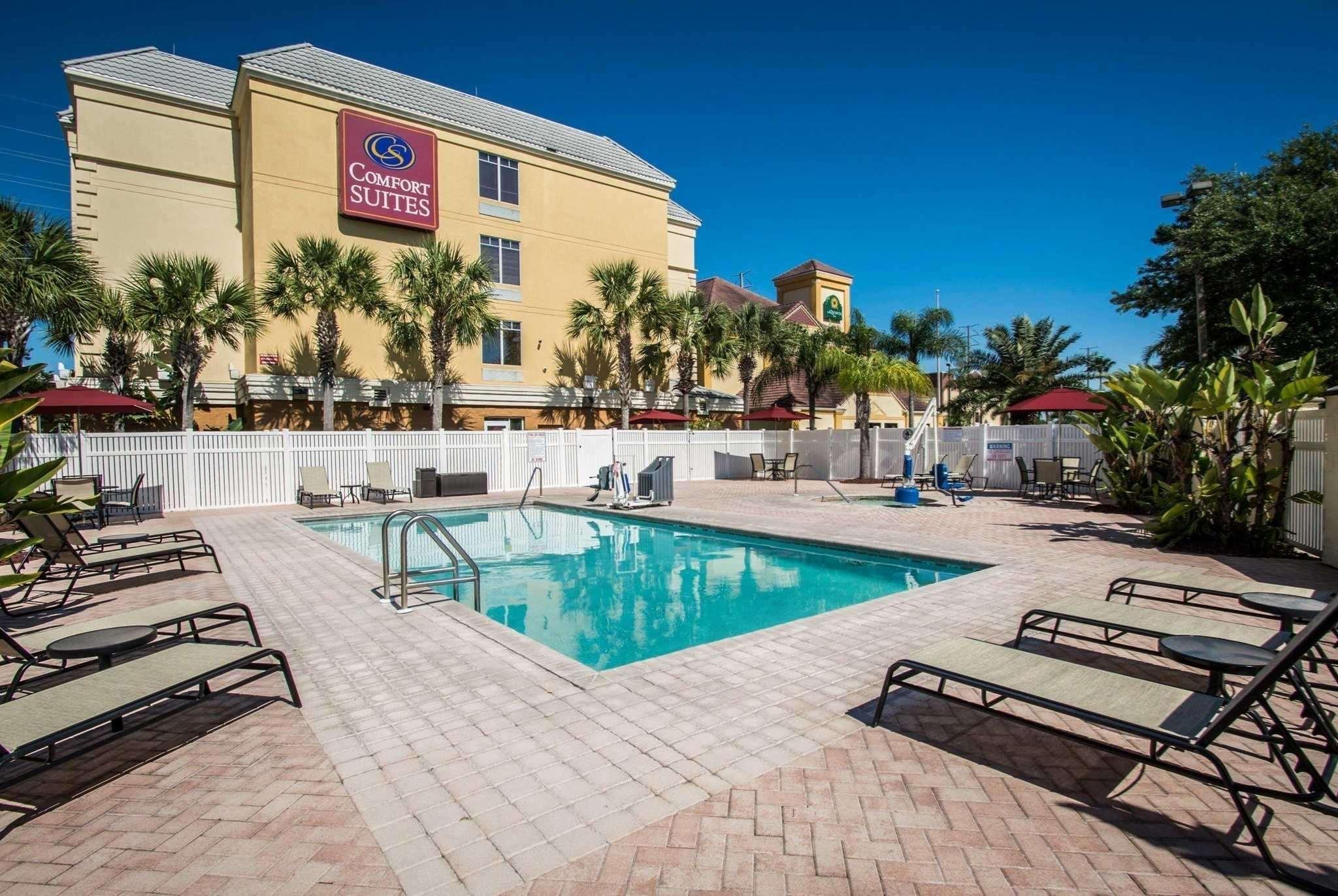 Comfort Suites Near Universal Orlando Resort Kültér fotó